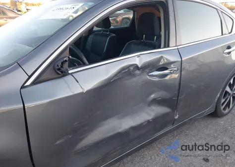 2018 Nissan Altima 2.5 Sr из США, поврежденный, VIN 1N4AL3AP9JC114853